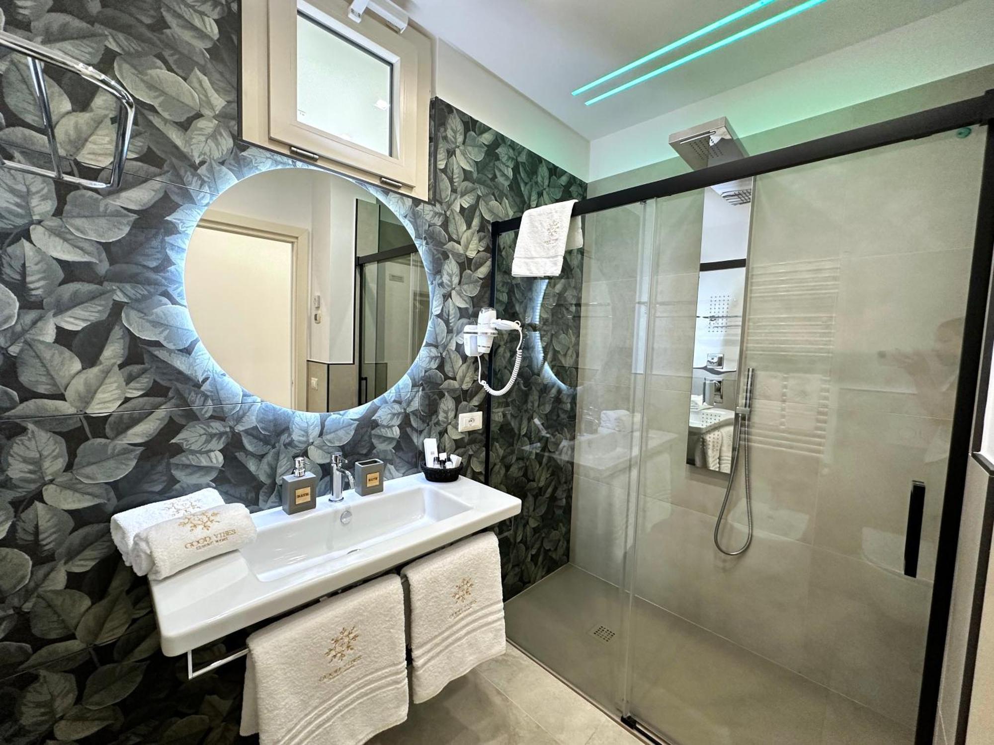 Good Vibes Luxury Rooms アジェーロラ エクステリア 写真