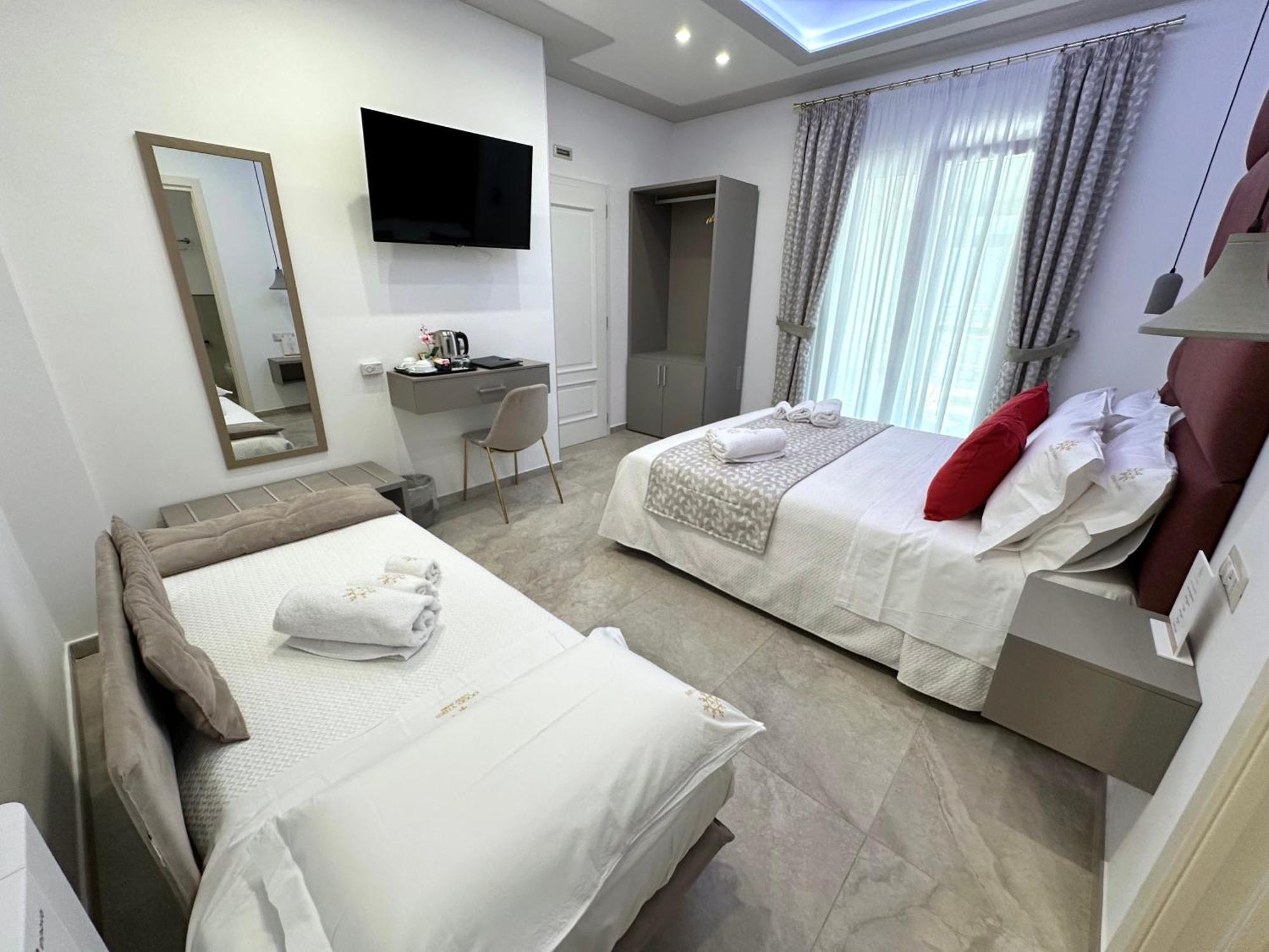 Good Vibes Luxury Rooms アジェーロラ エクステリア 写真